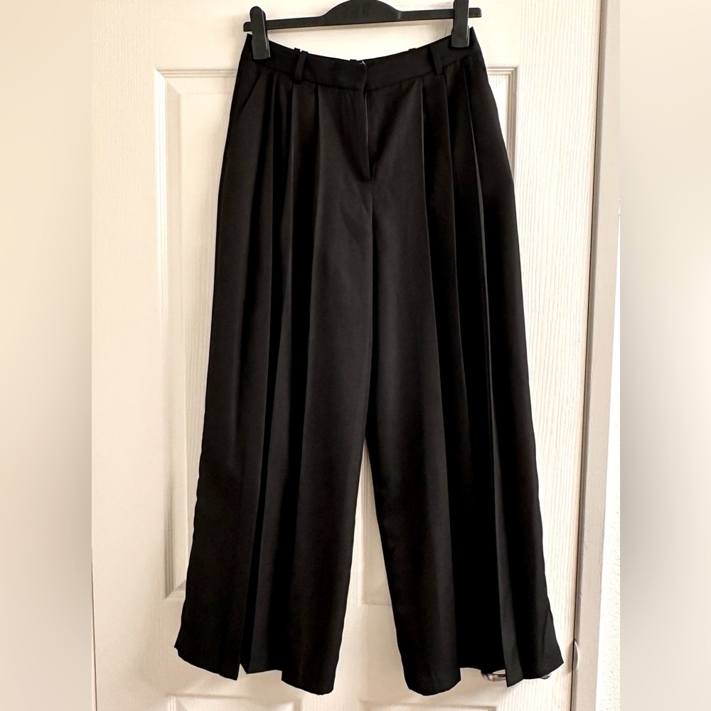 Black wide pants Zara